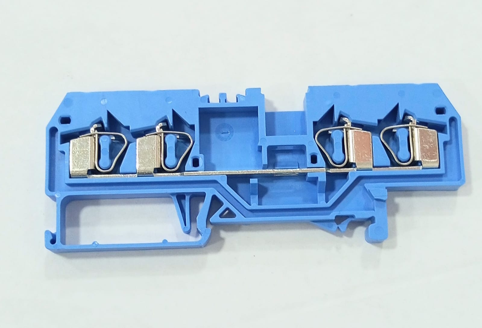 BM4-F4A CONECTOR DE PASSAGEM 4MM - AZUL METALTEX°°