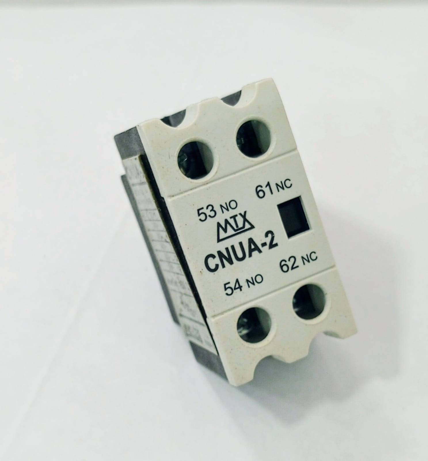 CNUA-211 CONTATO AUXILIAR FRONTAL1NA/1NF P/CNU9-80 METALTEX°°