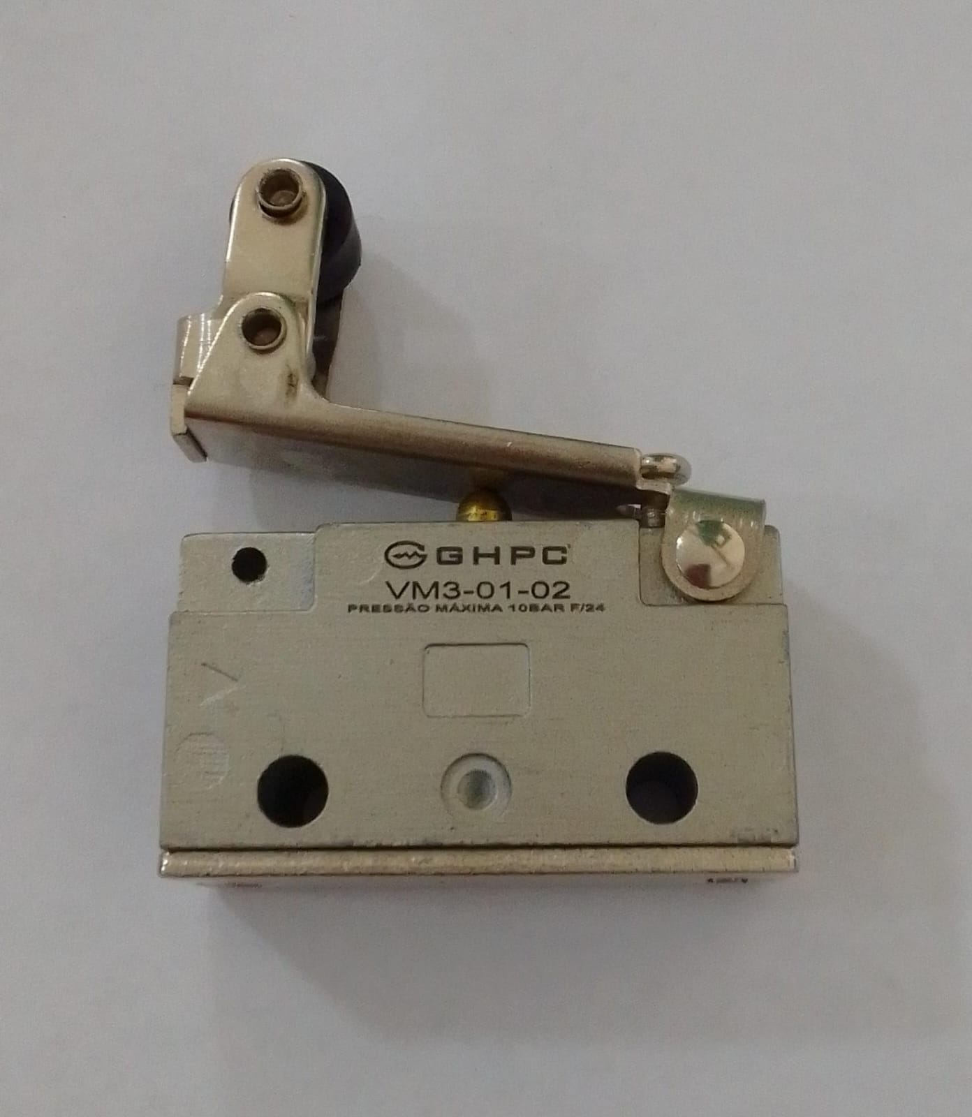VALVULA MANUAL 3/2 VIAS R.1/8 VM3-01-02 °°