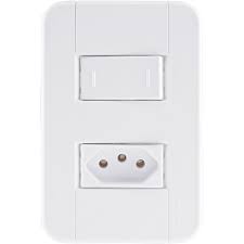 CONJUNTO 4X2 COM 1 INTERRUPTOR SIMPLES 6 A 250 V E 1 TOMADA 2P+T 10 A 250 V TRAMONTINA ARIA BRANCO