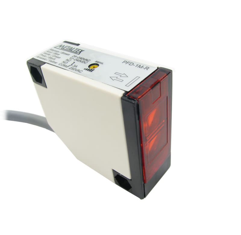 SENSOR FOTOELÉTRICO DIFUSO- 1M -SAÍDA RELÉ REV -24-240VCA/CC PFD-1M-R METALTEX°°