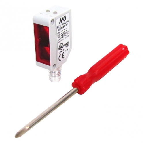 SENSOR FOTOEL. DIFUSO 1M NPN 10-30V –CONEC M8 QER8/BN-0F METALTEX °°