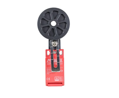 FS9509 CHAVE FIM DE CURSO SEGURANÇA 2NF+1NA - ROLETE AJUSTÁVEL BORRACHA 50MM METALTEX°°