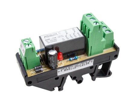 Q2R-110 INTERFACE RELÉ 110-127VCA/VCC 2REV 5A METALTEX°°